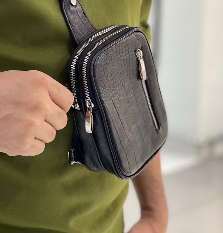 کیف مردانه چرم طبیعی مدل کراس بادیt569